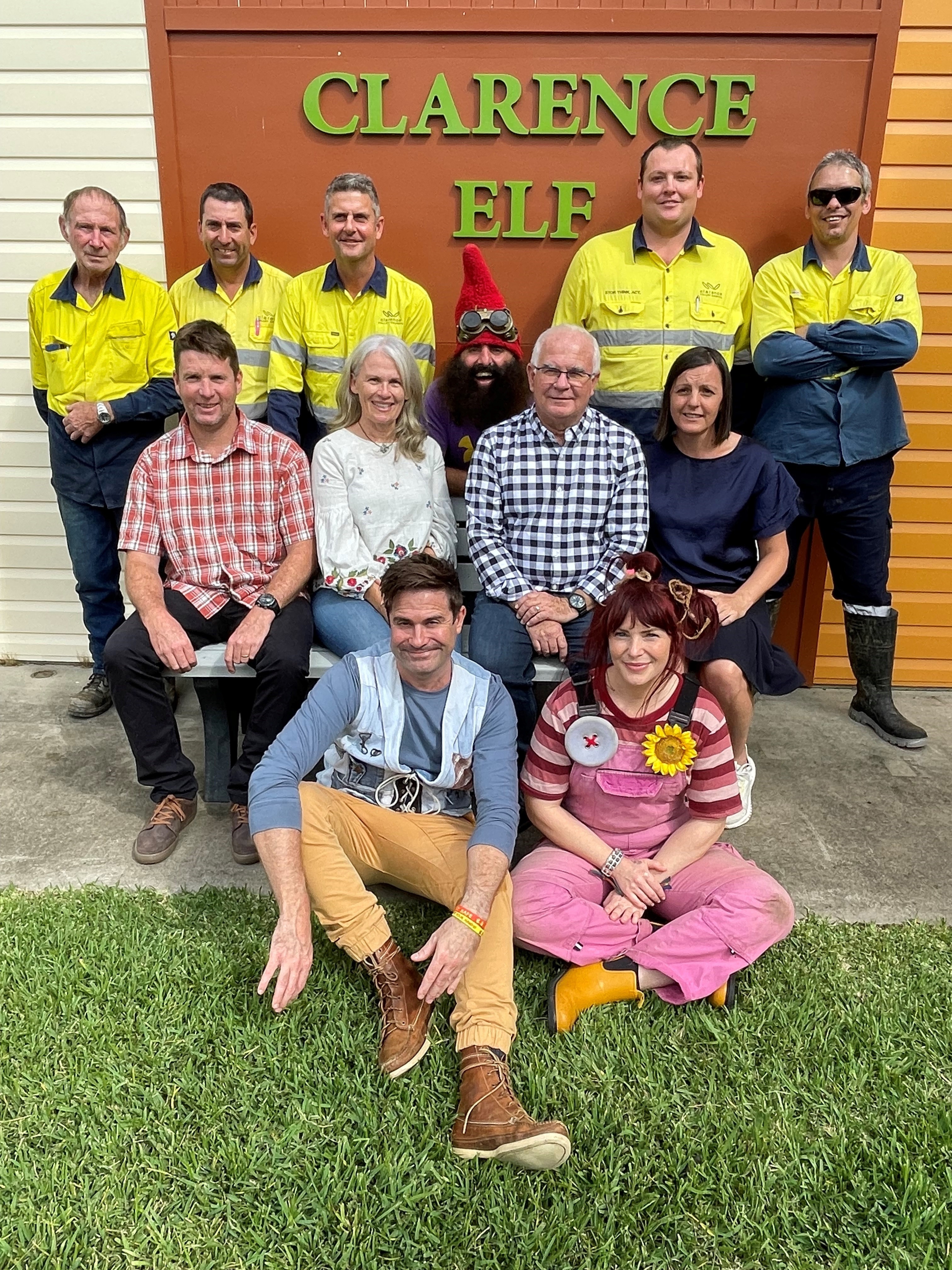 ELF28042022Staff02.jpg