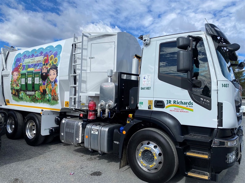 JR Richards waste truck 2.jpg